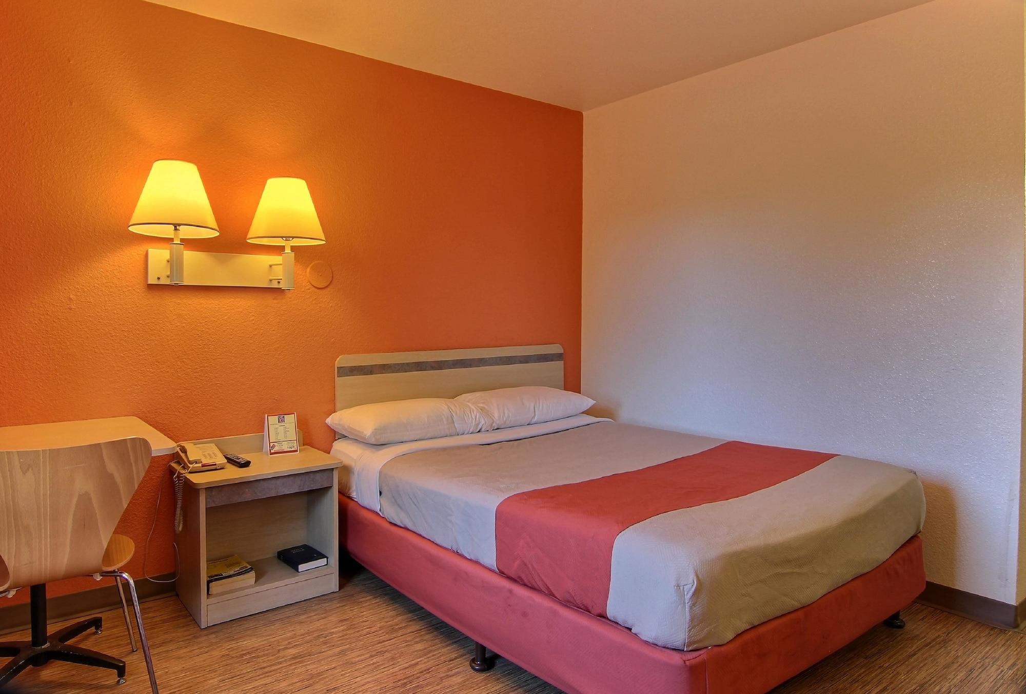 Motel 6-Bismarck, Nd מראה חיצוני תמונה