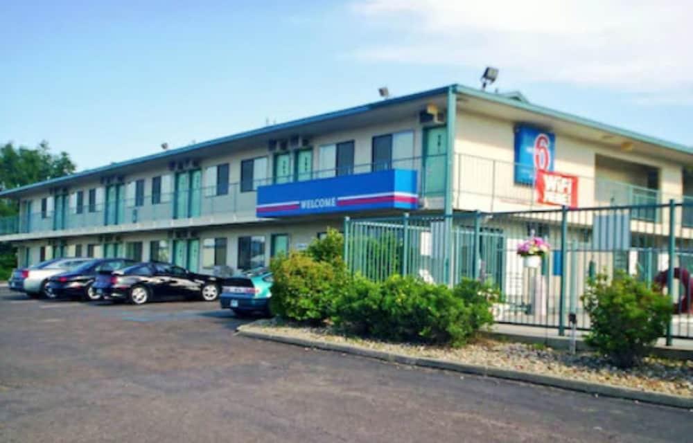 Motel 6-Bismarck, Nd מראה חיצוני תמונה