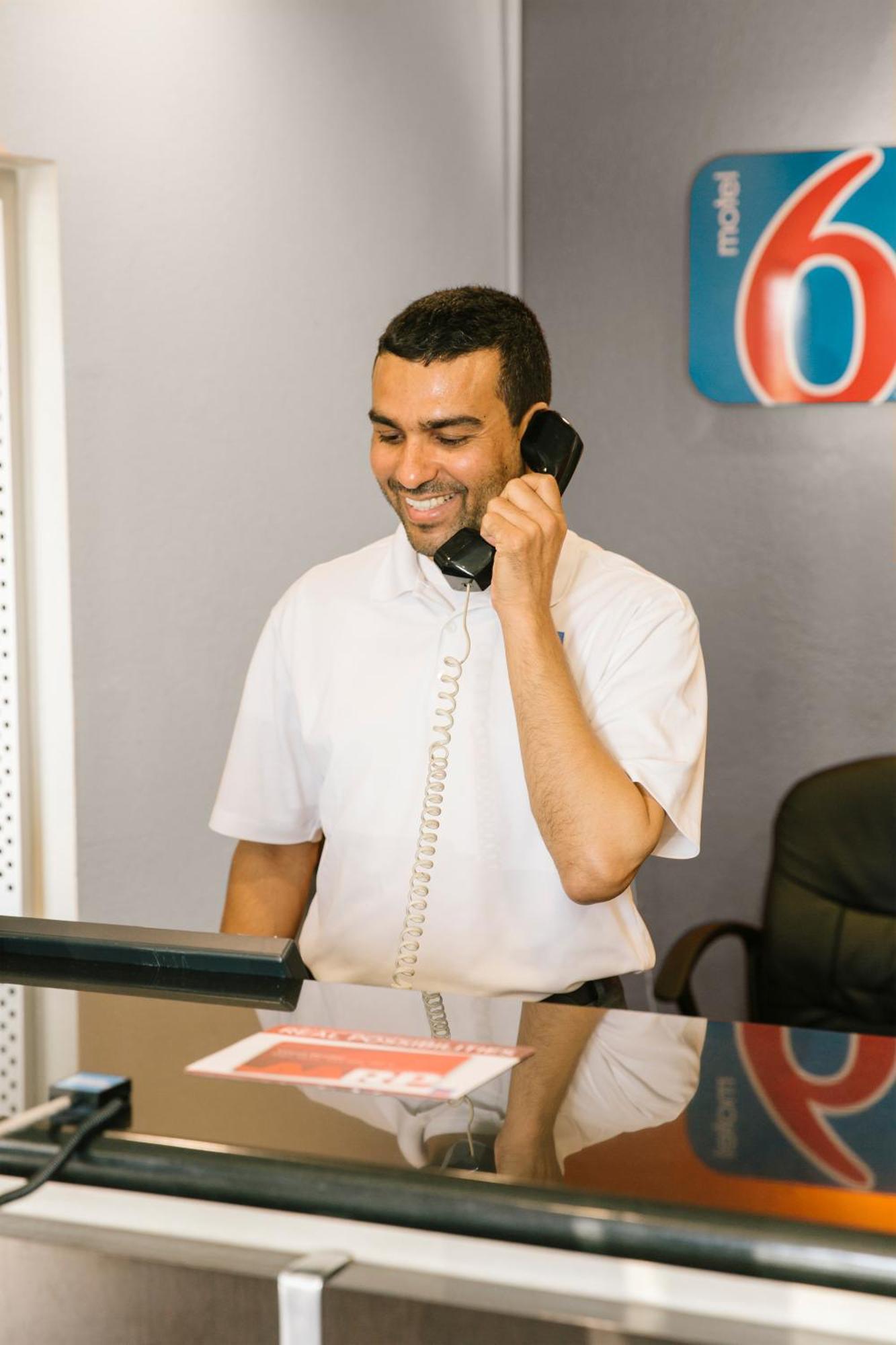 Motel 6-Bismarck, Nd מראה חיצוני תמונה