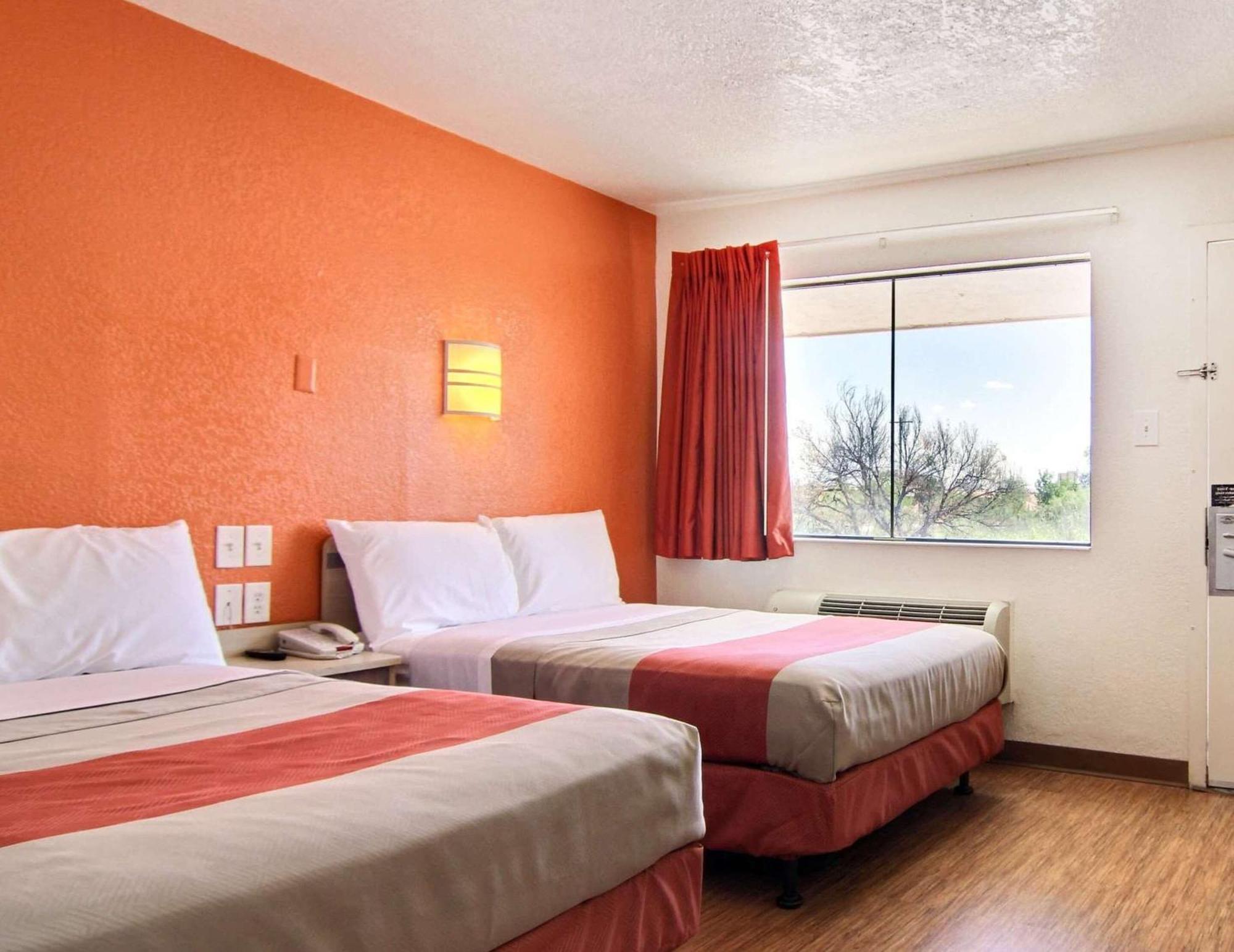 Motel 6-Bismarck, Nd מראה חיצוני תמונה
